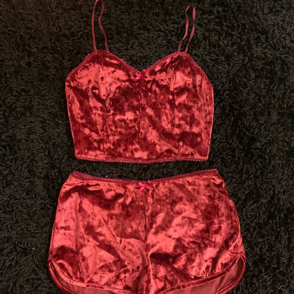 Velvet 2 piece pagama set